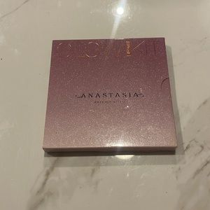 Anastasia Glow Kit
